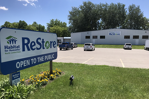 Habitat ReStore in Mason City