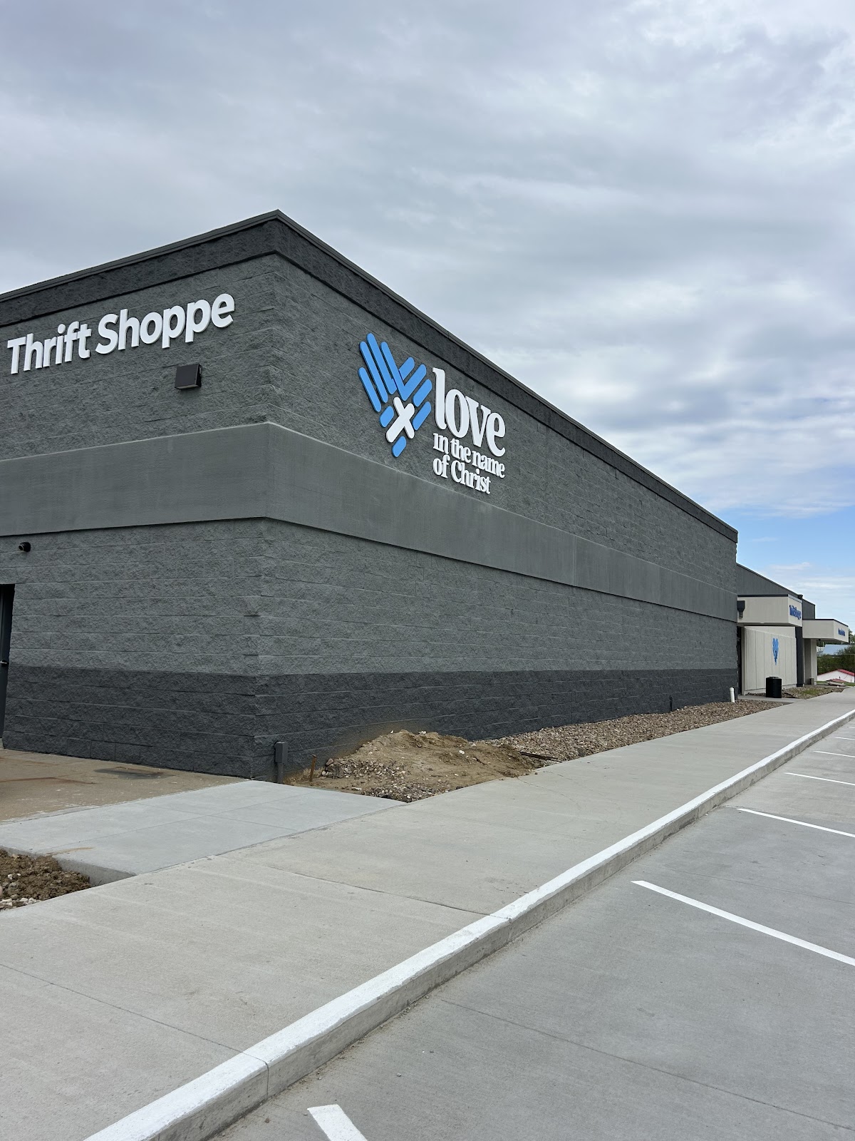 Love INC Thrift Shoppe in Oskaloosa