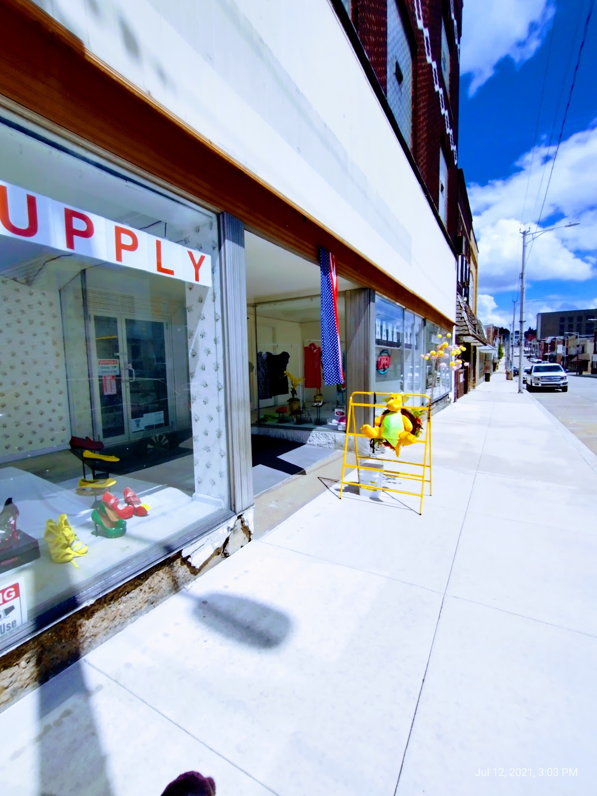 Hana Plaza in Jeannette