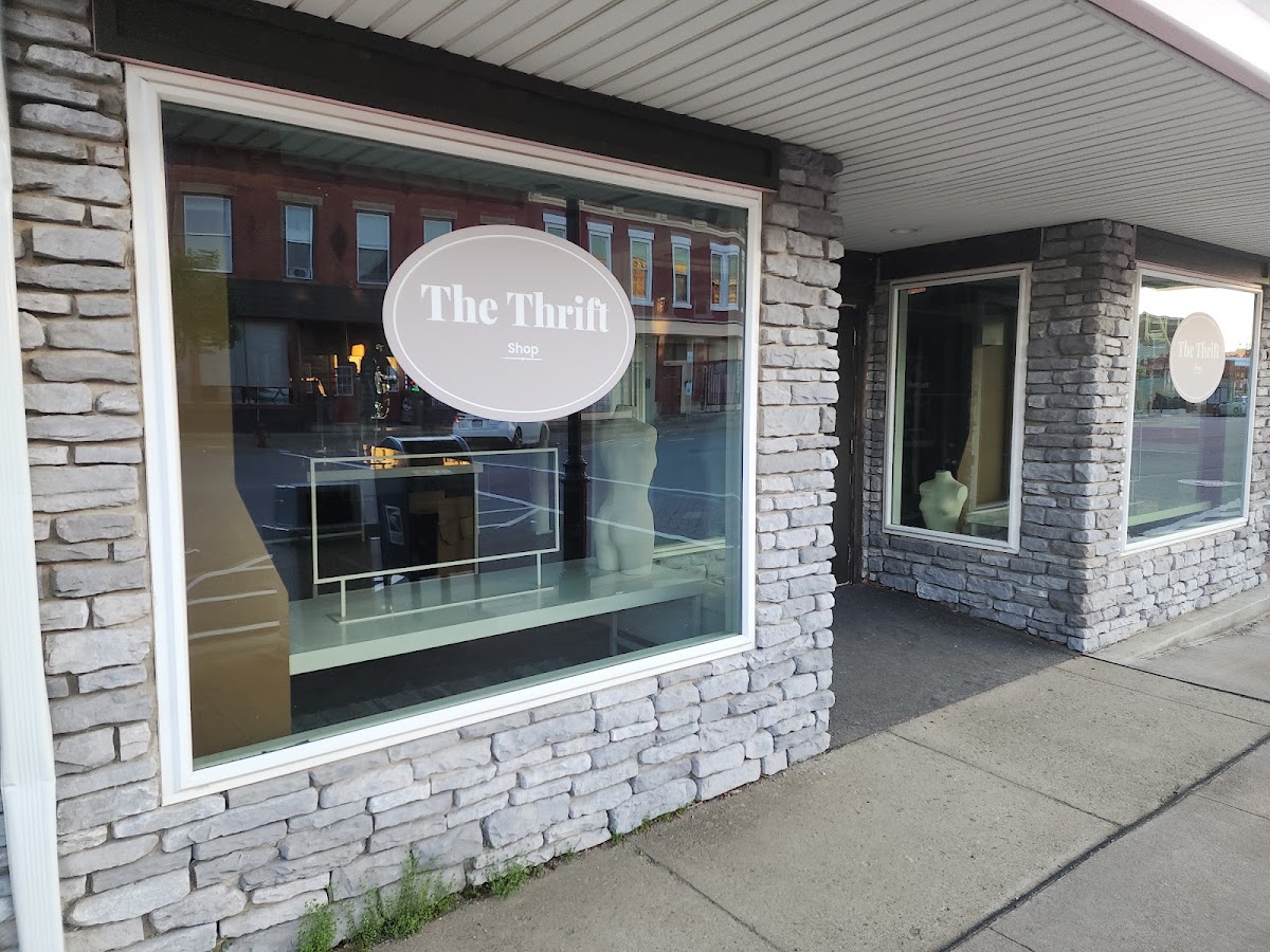 The Thrift shop in Girard