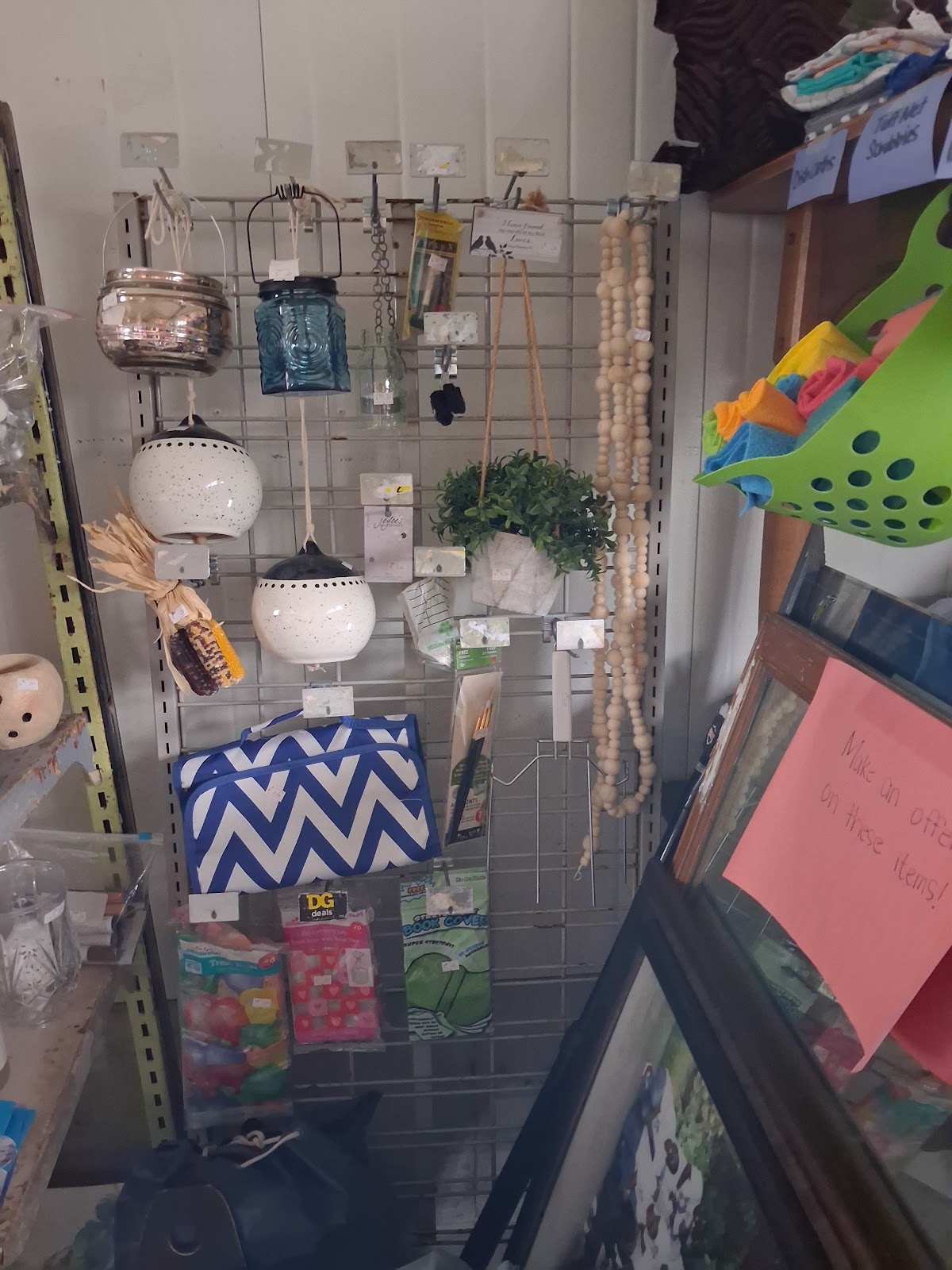 Golden Opportunities Thrift & Gift shop in Spring Mills