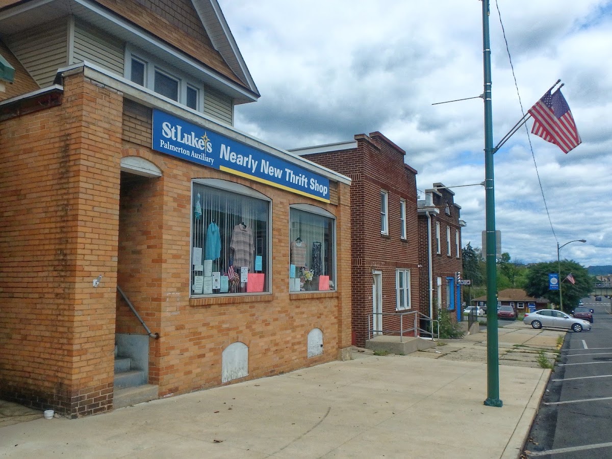 Nearly New Shop in Palmerton