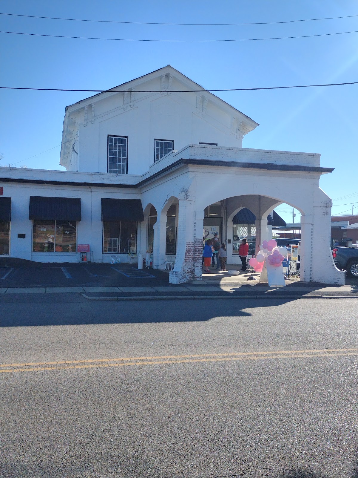 All Hands Thrift Store in Prattville