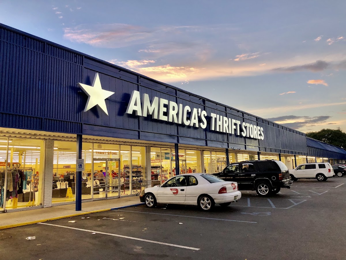 America's Thrift Stores & Donation Center in Alabaster