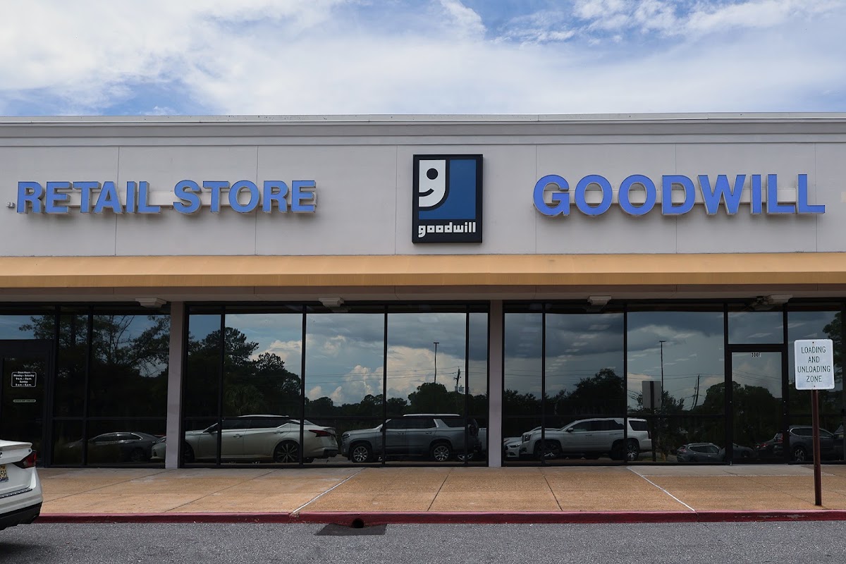 Goodwill Gulf Coast - Azalea Store in Mobile