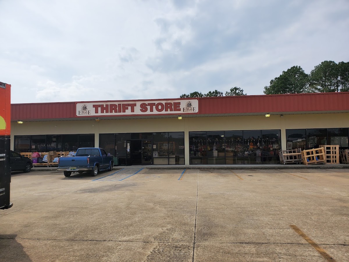 Eagle Rock Thrift Store in Rainbow City