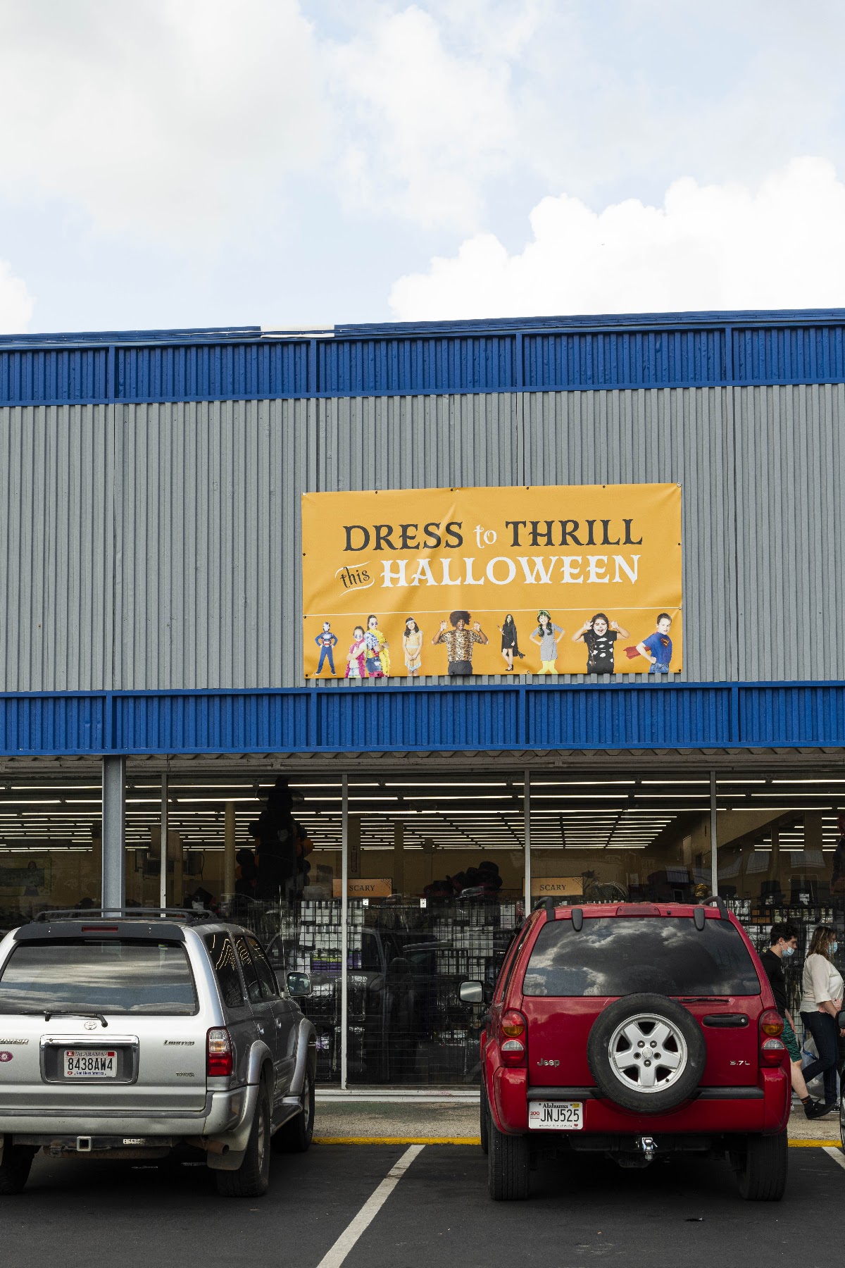 America's Thrift Stores & Donation Center in Rainbow City