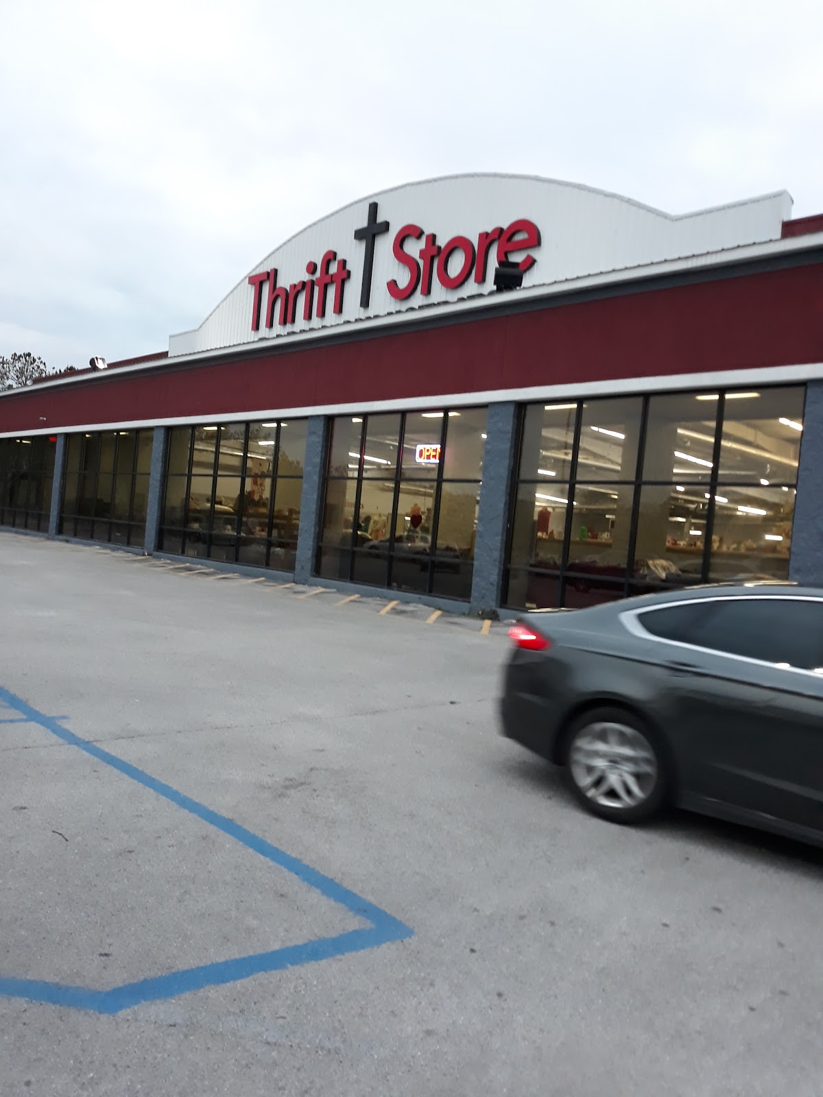 Rapha Ministries Thrift Store in Attalla