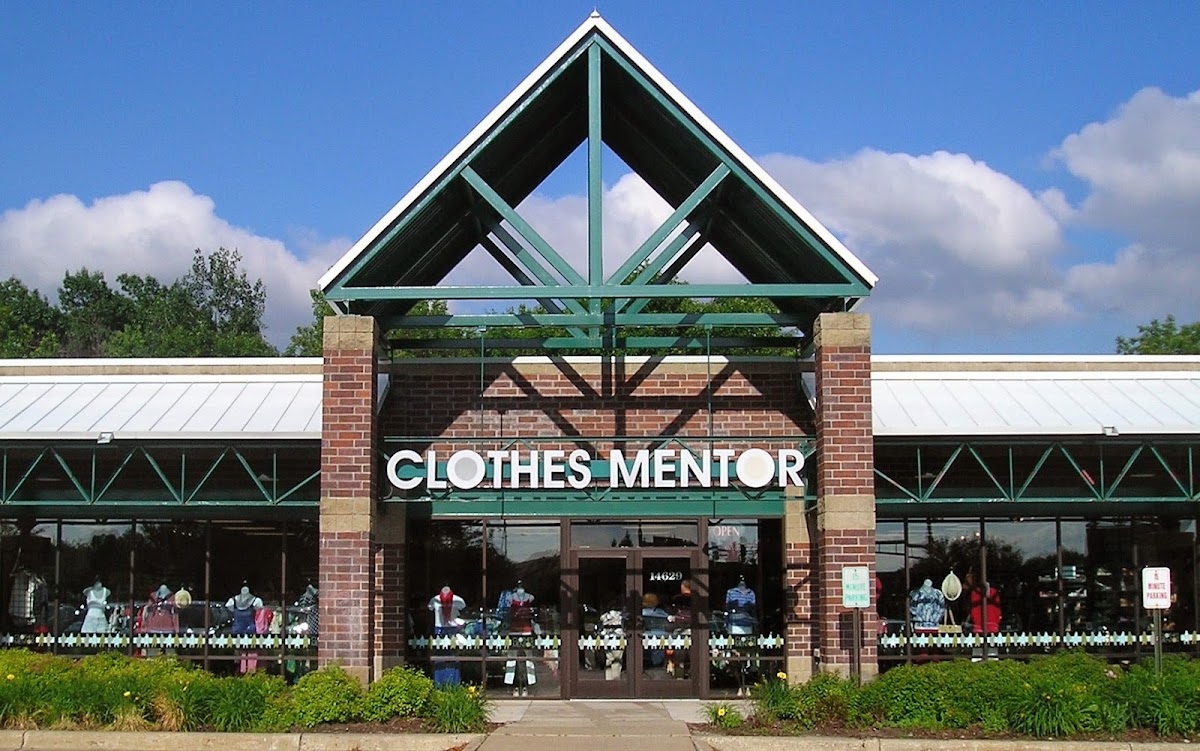 Clothes Mentor Burnsville, MN in Burnsville