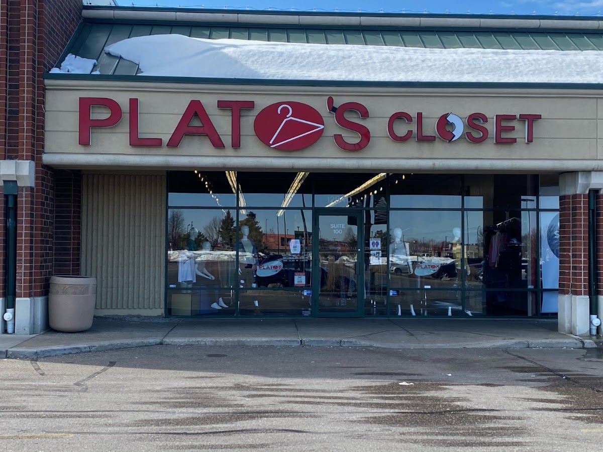 Plato's Closet in Coon Rapids