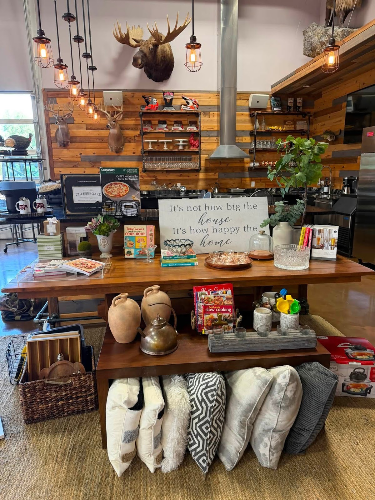 Revive Thrift in Elk River