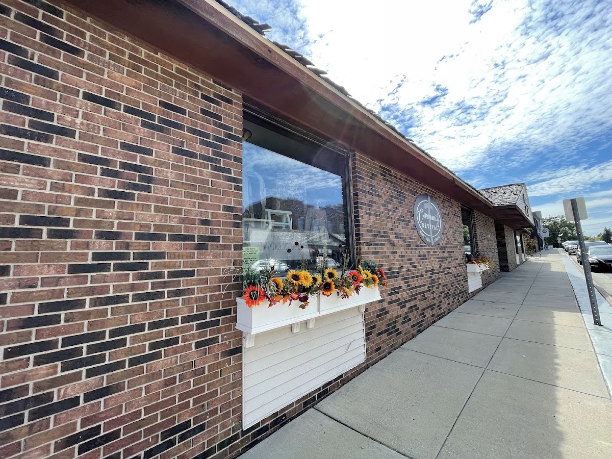 Community Revival Boutique and Thrift in New London