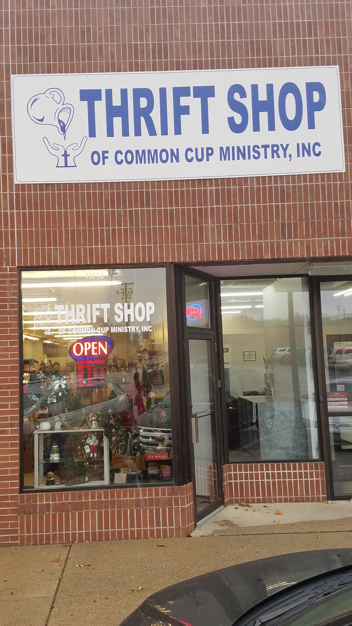 Thrift Shop of Common Cup Ministry in Glencoe