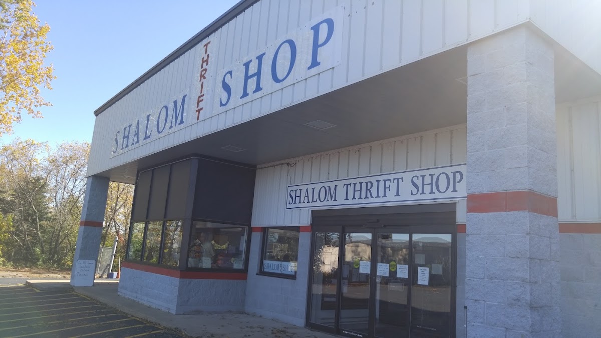 Shalom Thrift Shop in Cambridge