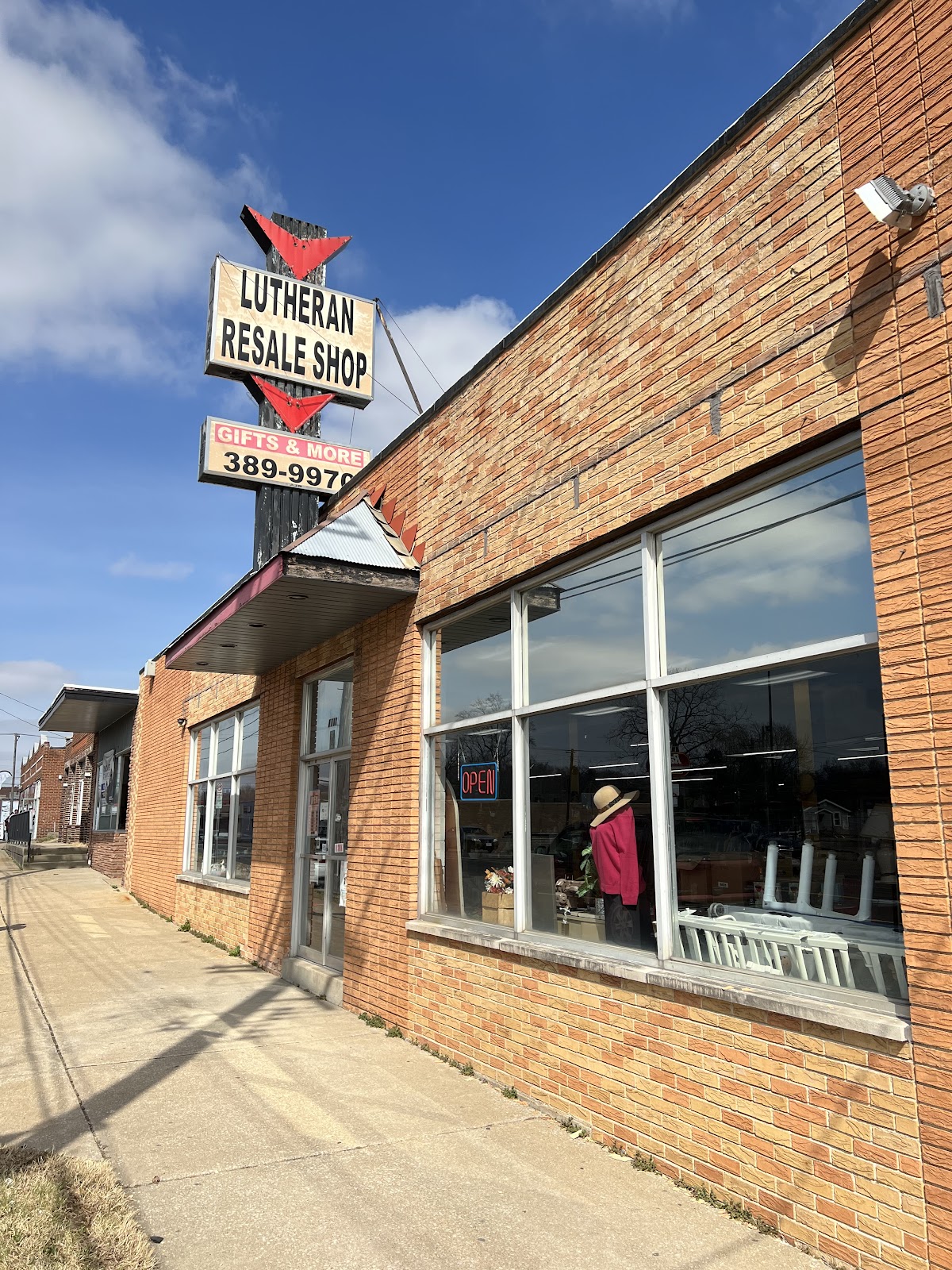 Lutheran Resale Shop in St. Louis