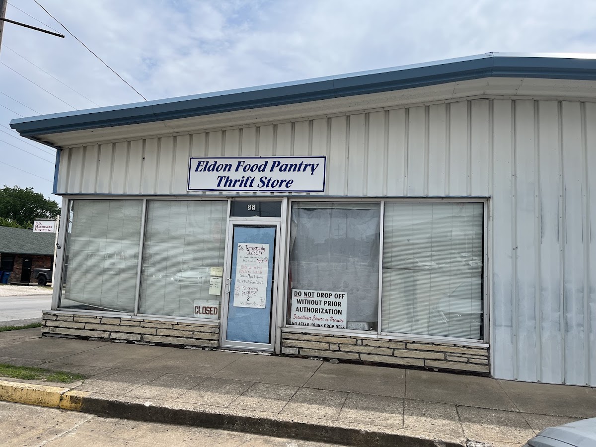 Eldon Food Pantry Thrift Store in Eldon