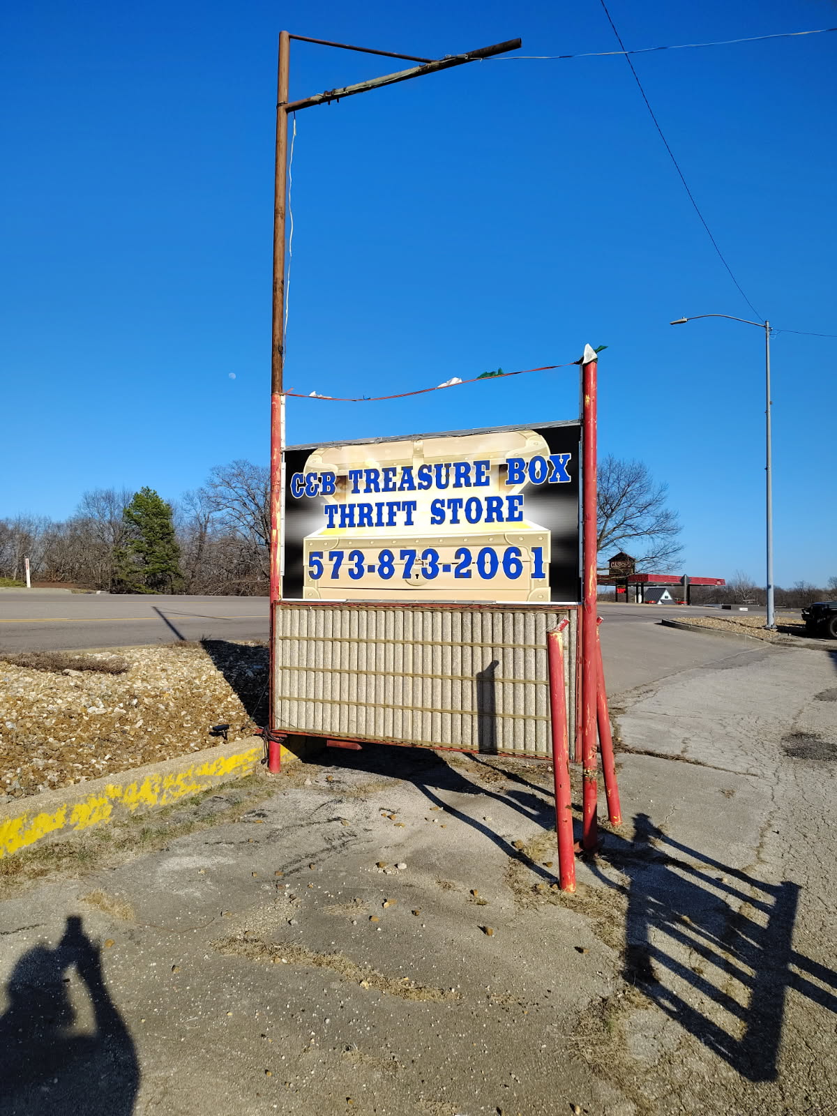 C&B Treasure Box LLC in Camdenton