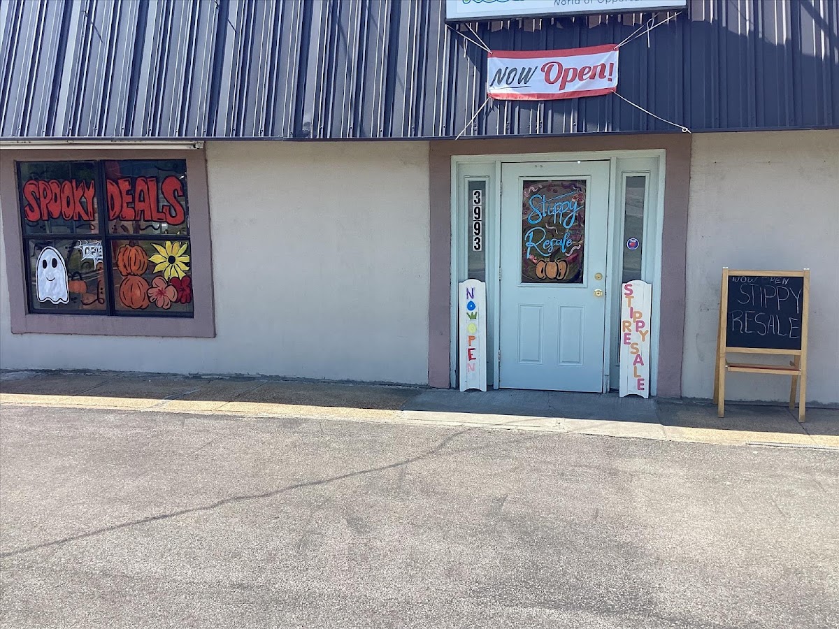 Stippy Resale LLC in Arnold