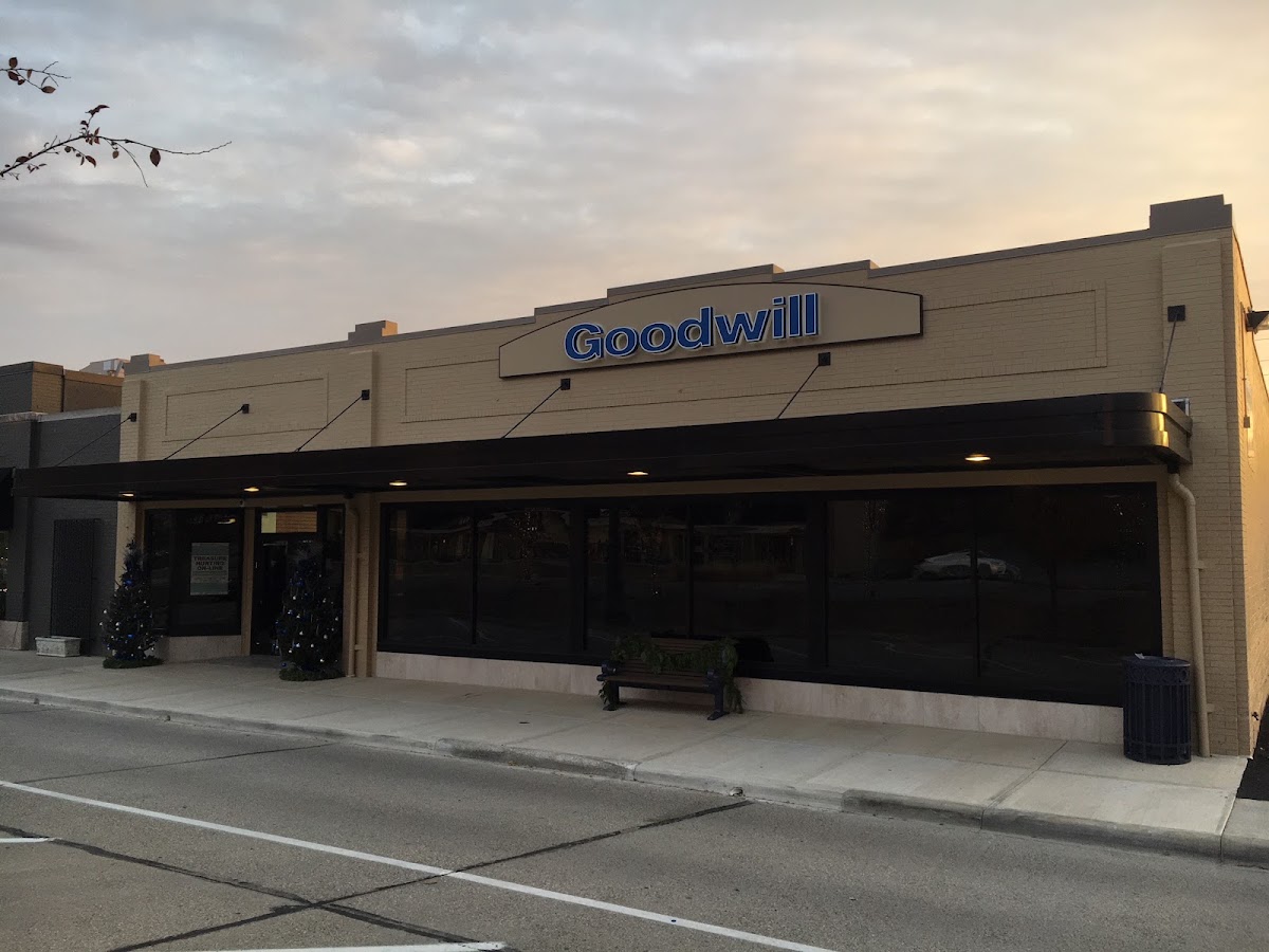 Goodwill - Shops of Oakwood in Dayton