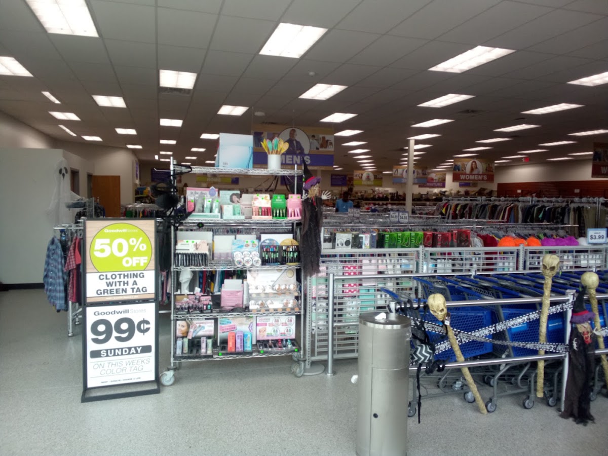 Goodwill Stores - Moraine in Moraine