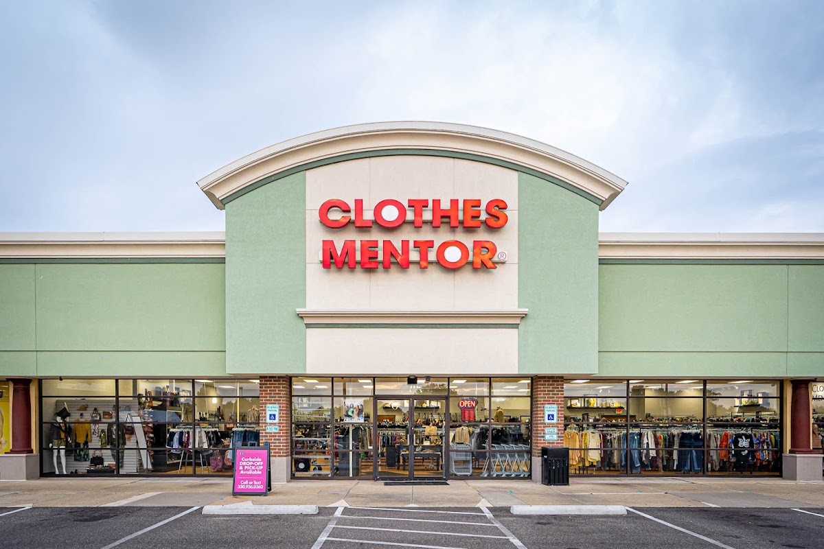 Clothes Mentor in Canton