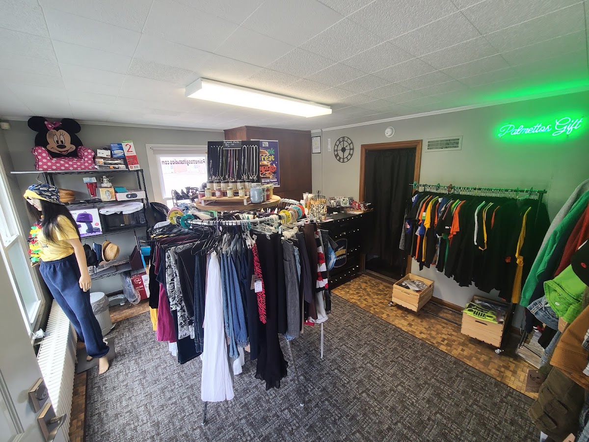 Shirl's Closet Thrift Boutique in Toledo