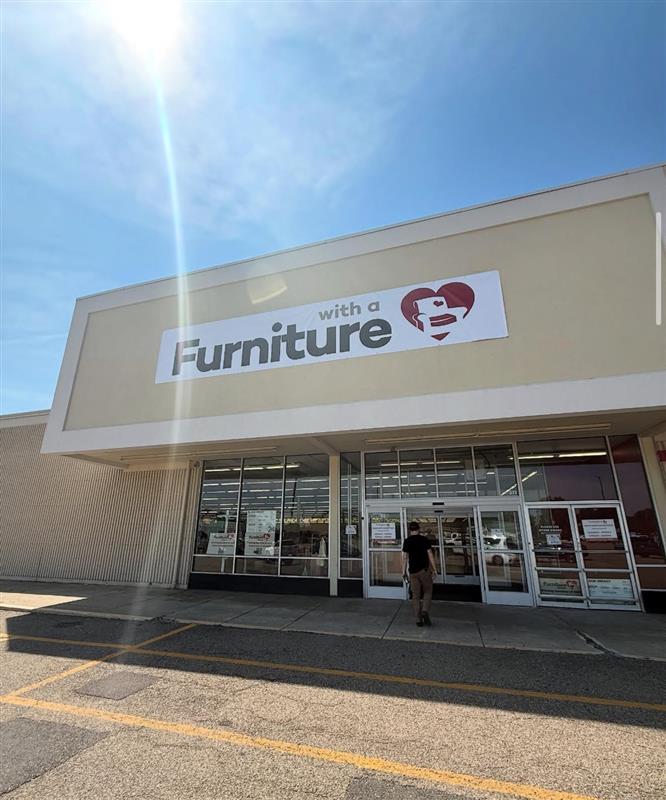 Furniture with a Heart - Newark in Newark