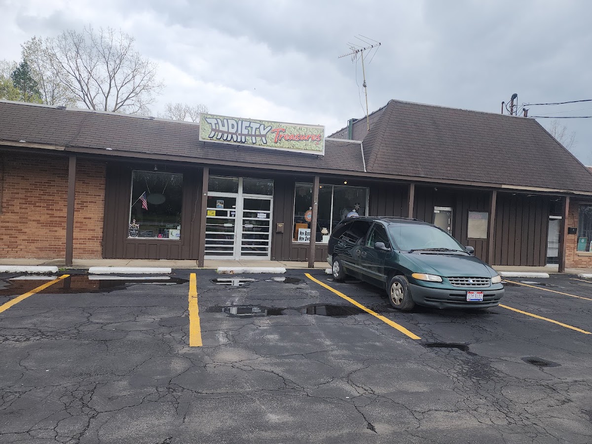 Thrifty Treasures LLC in South Amherst