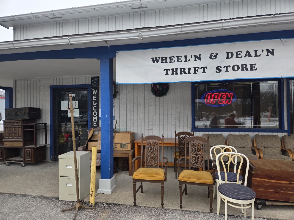 Wheel'n & Deal'n Thrift Store in Lorain
