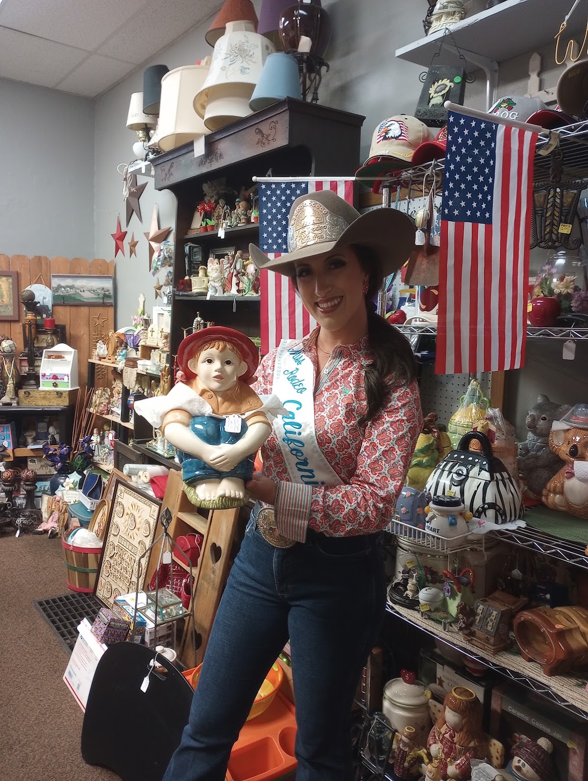 Holy Threads & Treasures Thrift Store in Wapakoneta