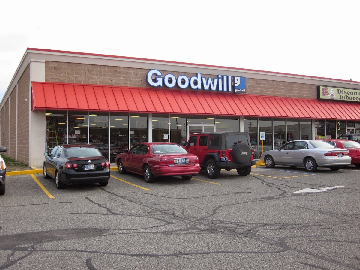 Goodwill Industries - Auburn Store in Auburn