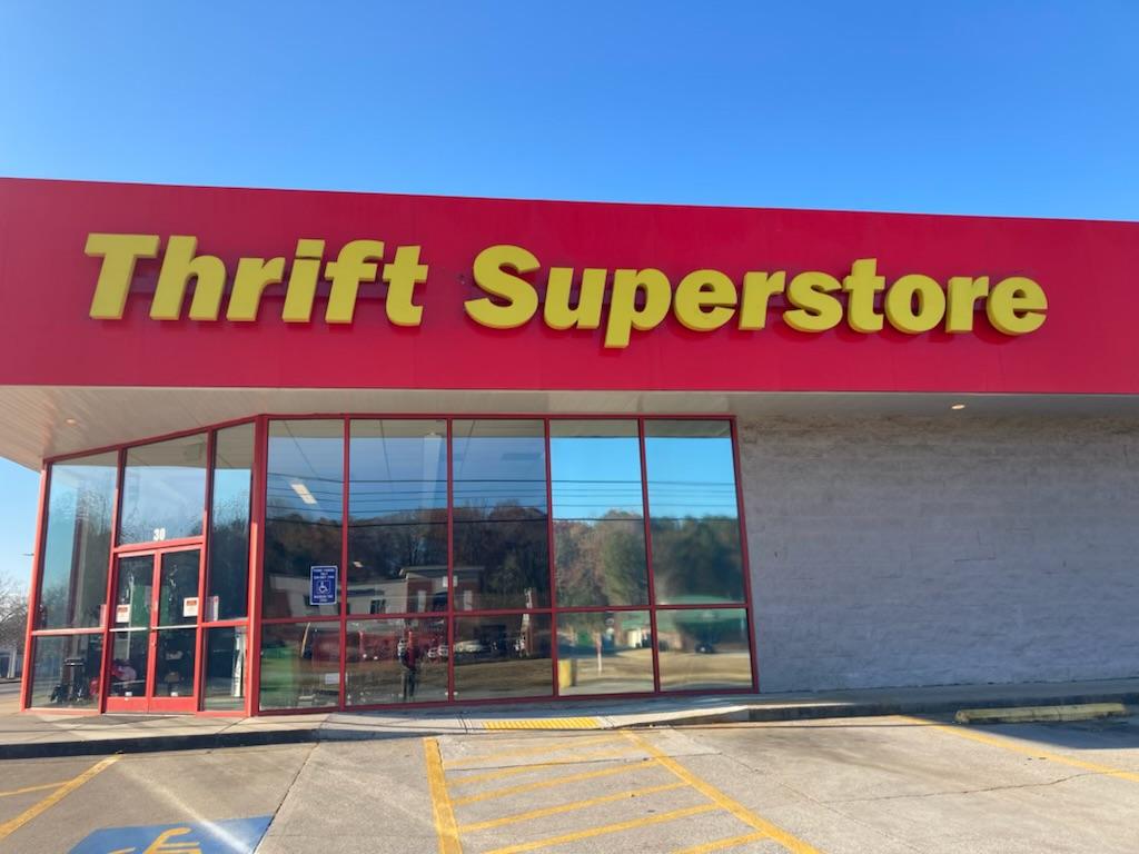 Thrift Superstore in Hiram