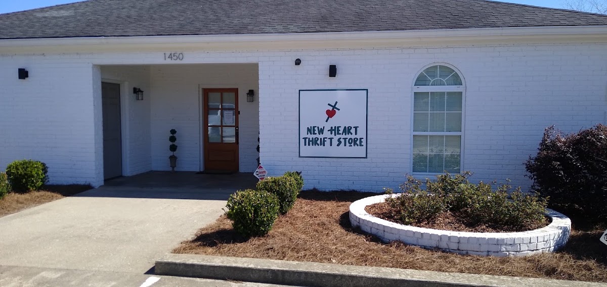 New Heart Thrift Store in Watkinsville