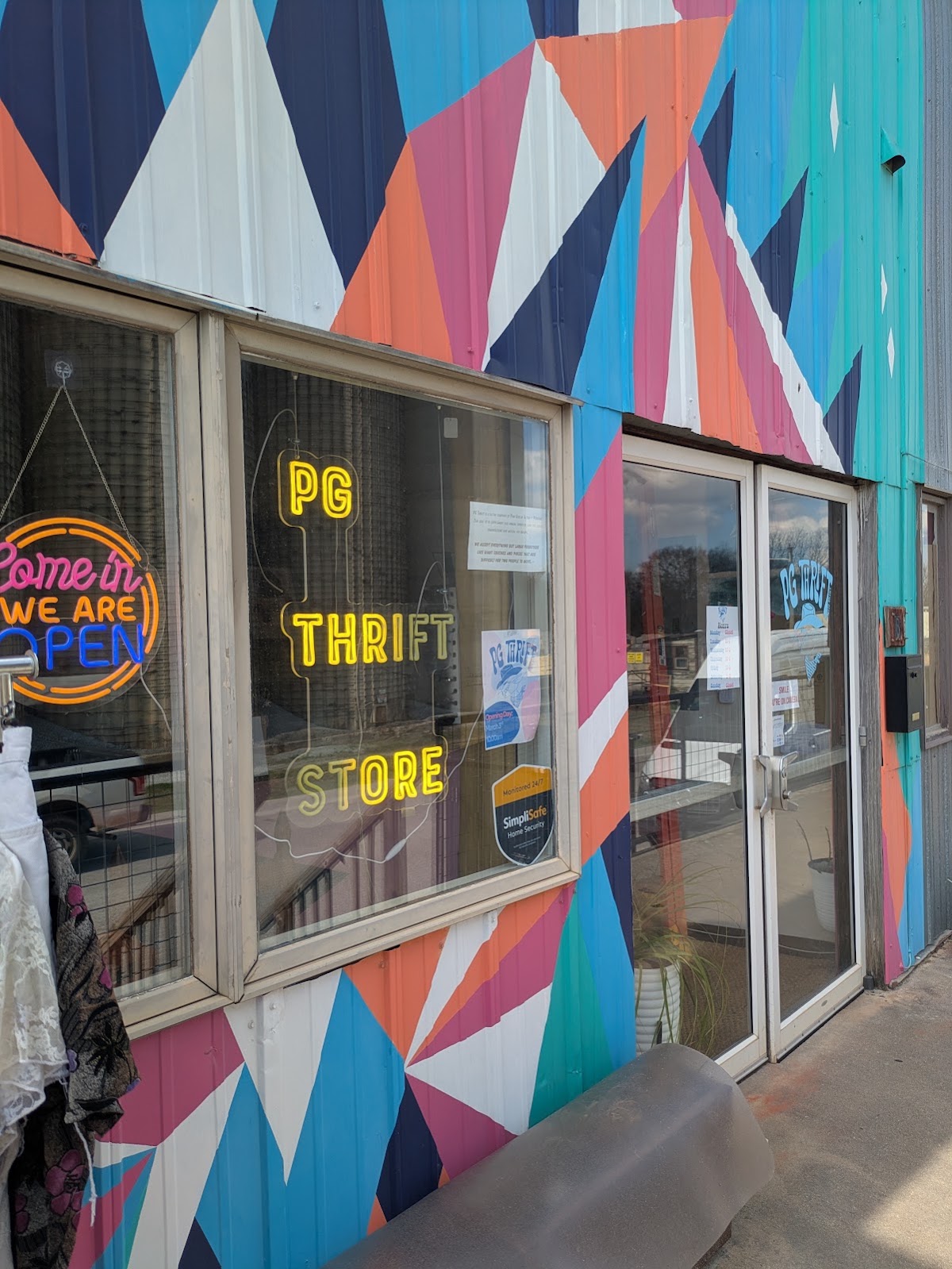 PG Thrift in Athens