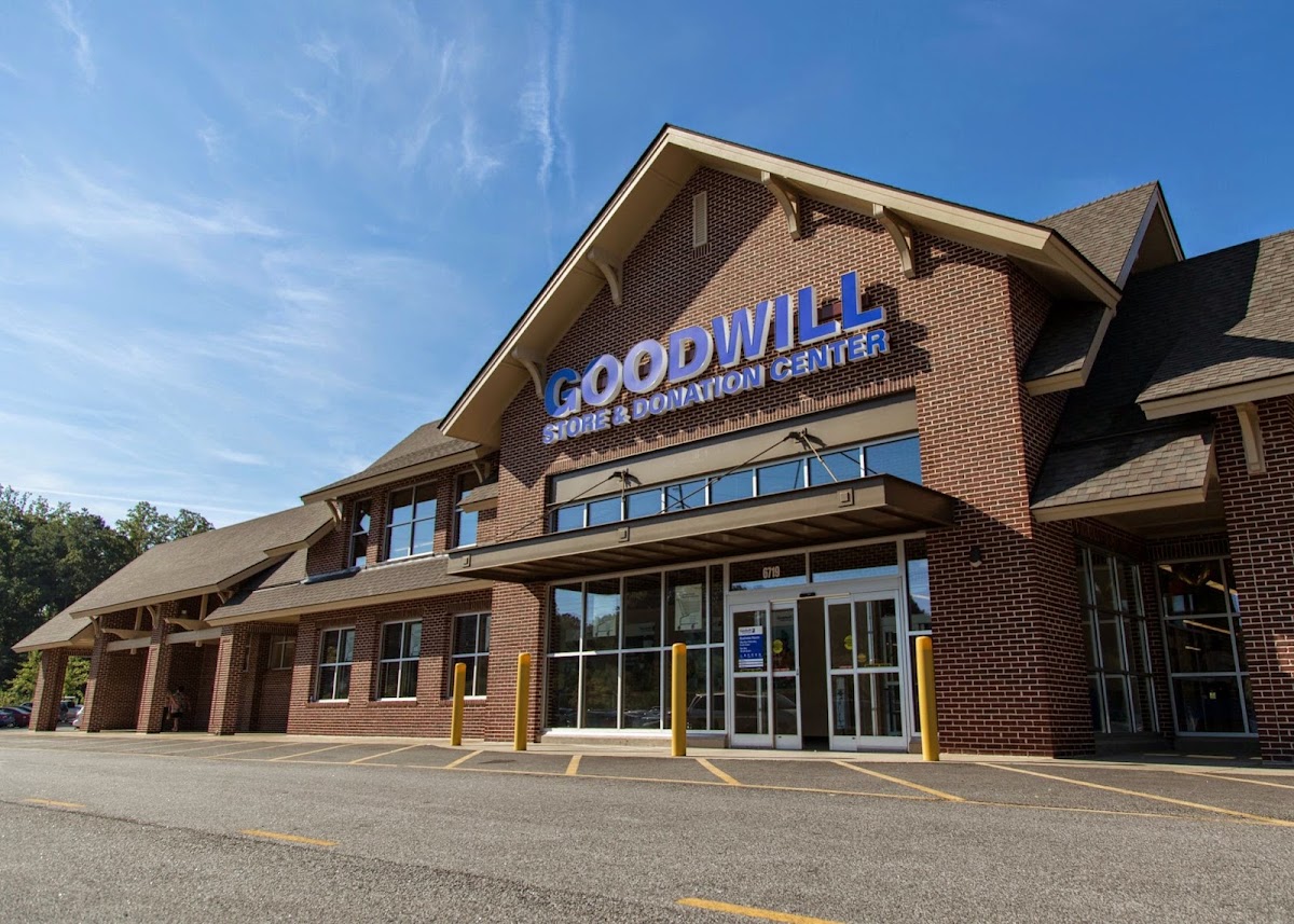 Goodwill Thrift Store & Donation Center in Woodstock