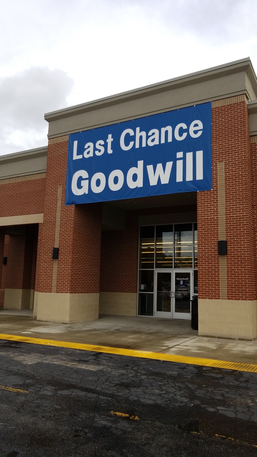 Last Chance Goodwill in Warner Robins