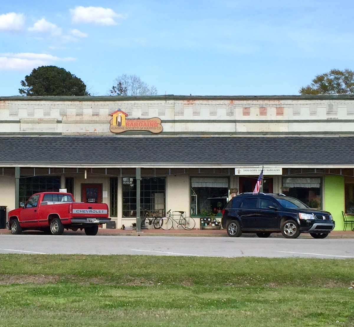 Dog-Gone Good Treasures in Pine Mountain