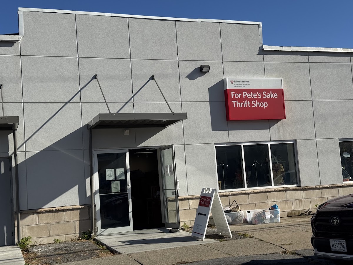 For Pete’s Sake Thrift Shop in Albany