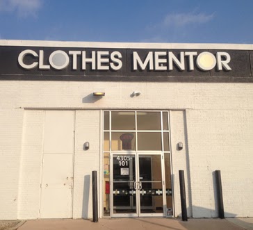 Clothes Mentor Aurora, IL in Aurora