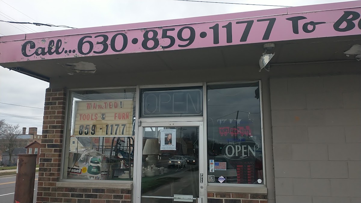 Schomer's Trading Post in Aurora