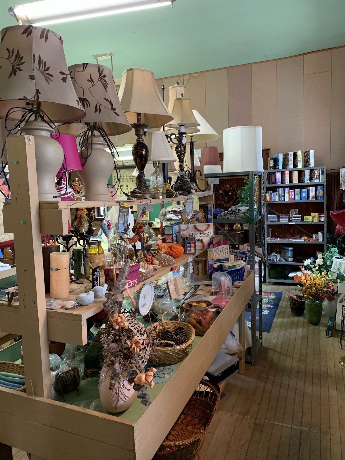 St. John's Mission Resale Shop in Algonquin