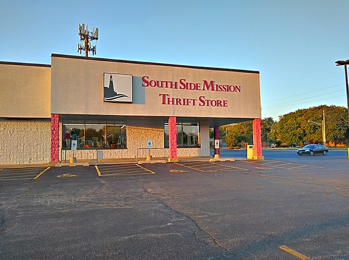 South Side Mission Thrift Store in Peoria