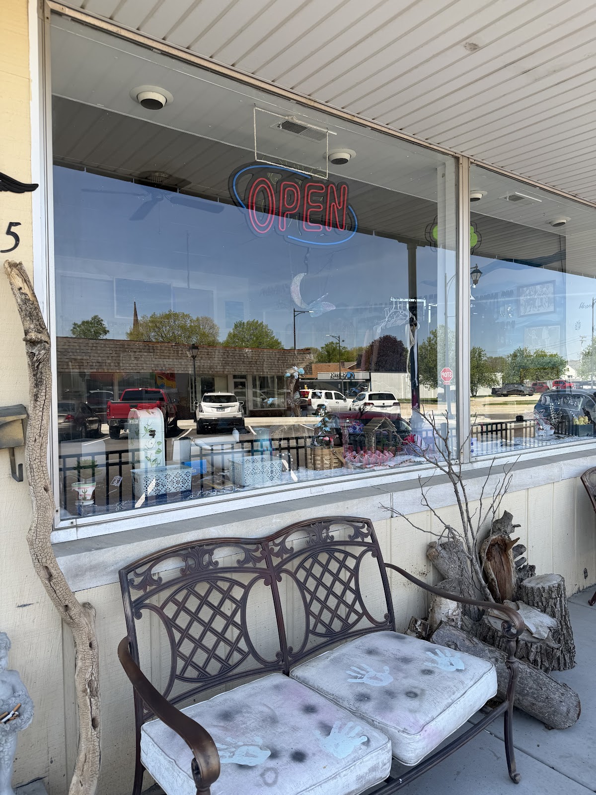 Sherry’s Workshop LLC in Rantoul