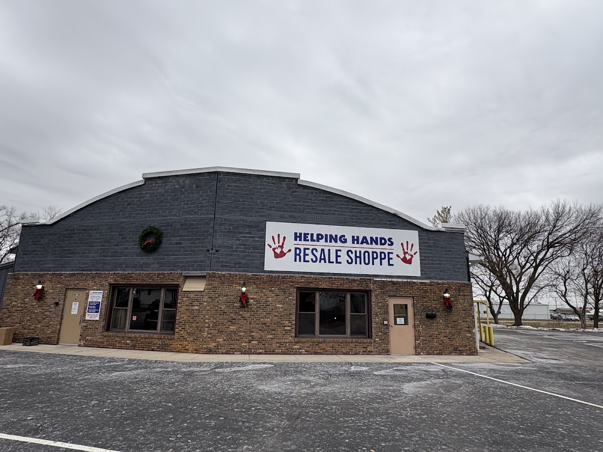 Helping Hands Resale Shoppe (Pontiac) in Pontiac