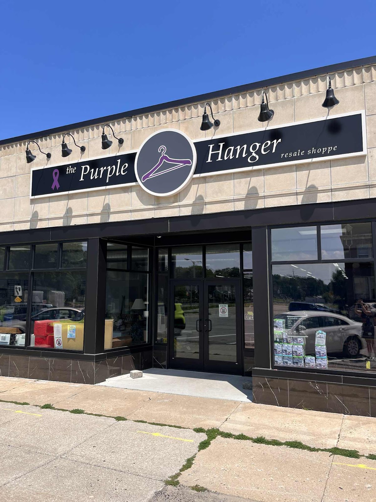 Purple Hanger Shoppe in Galesburg