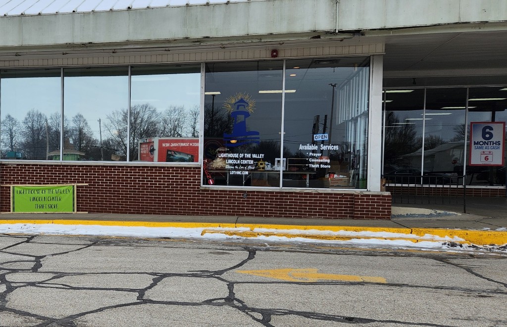 Lighthouse Of The Valley Thrift Store in Lincoln