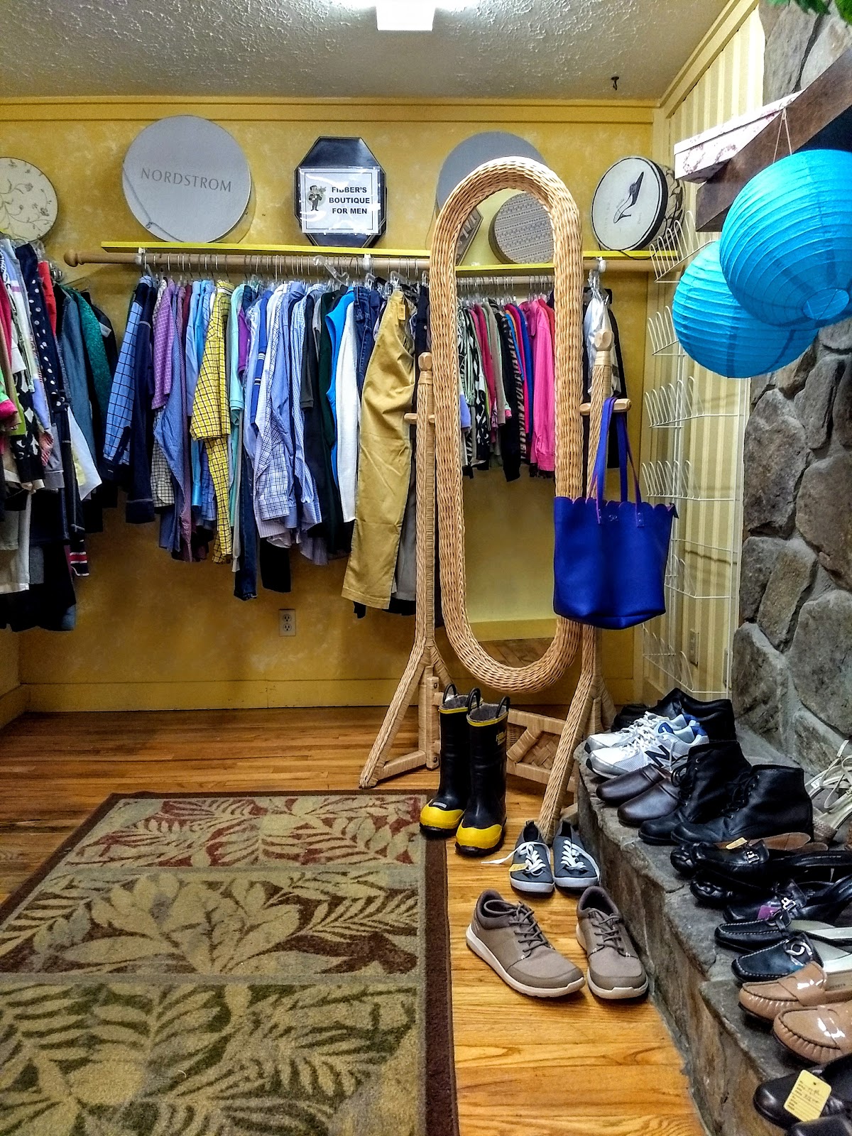 Fibber Magee's Closet in Highlands