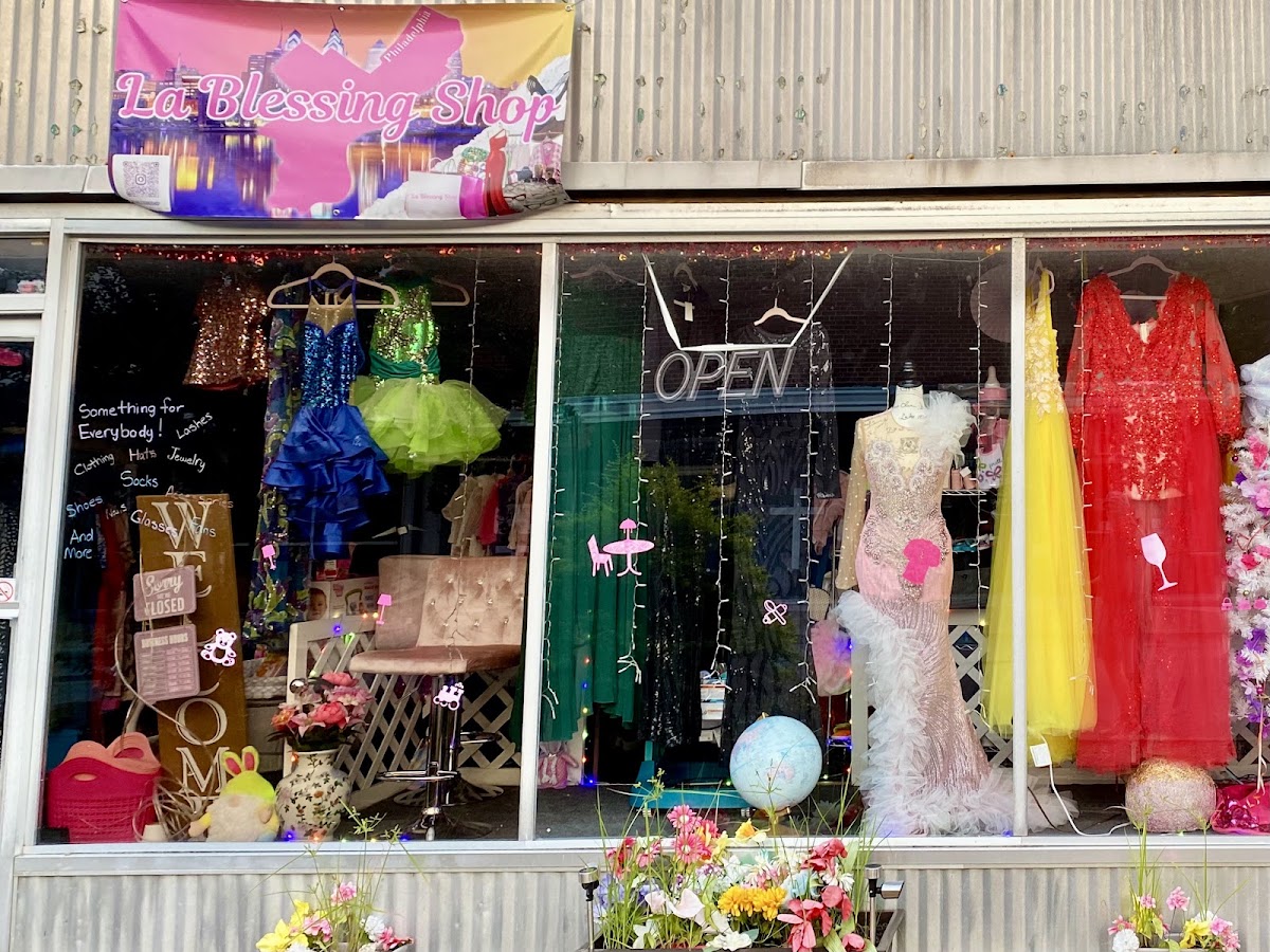 LaBlessing Shop in Williamston