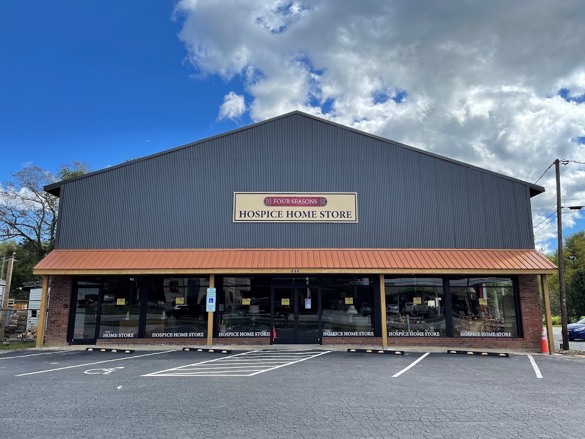 Four Seasons Hospice Home Store- Brevard in Brevard