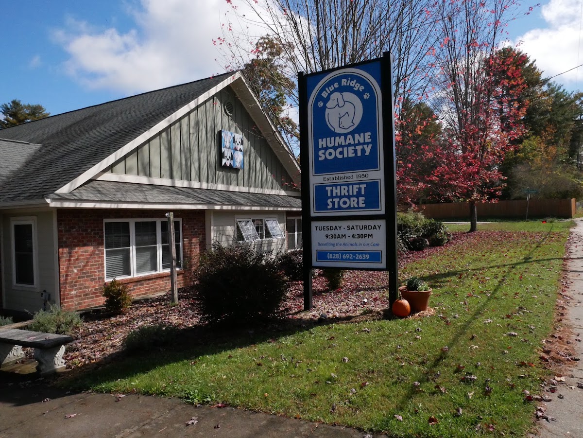 Blue Ridge Humane Society - Thrift Store in Hendersonville
